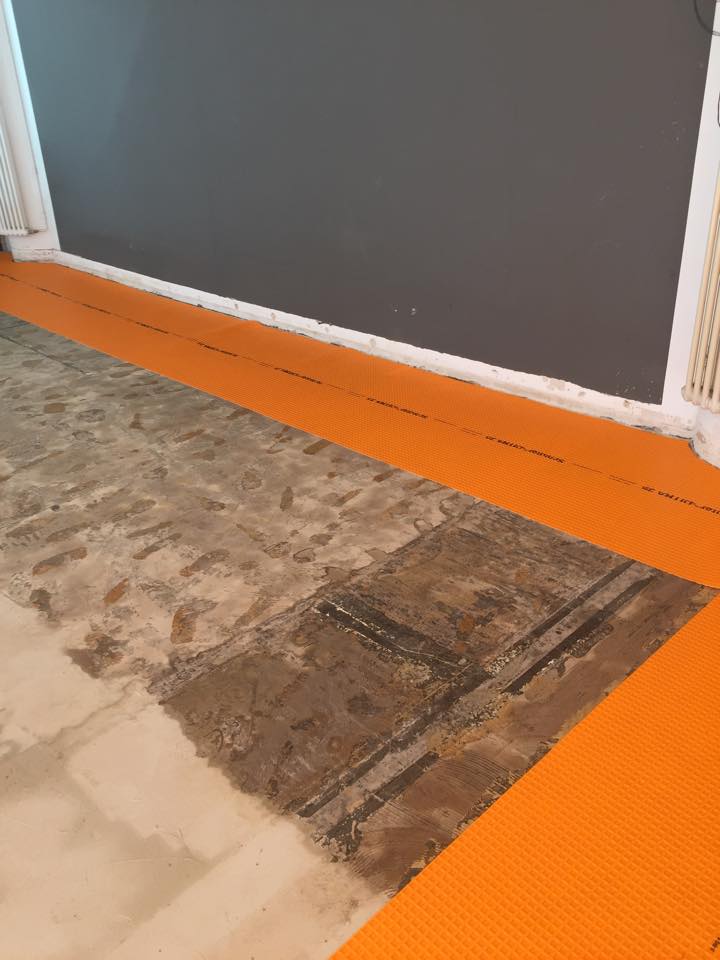 Schl&uuml;ter Ditra Matte verlegt